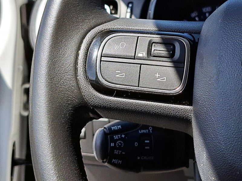 Citroën C3 1.5 BLUEHDI MT 5P 2022 - Imagen 13 de 16
