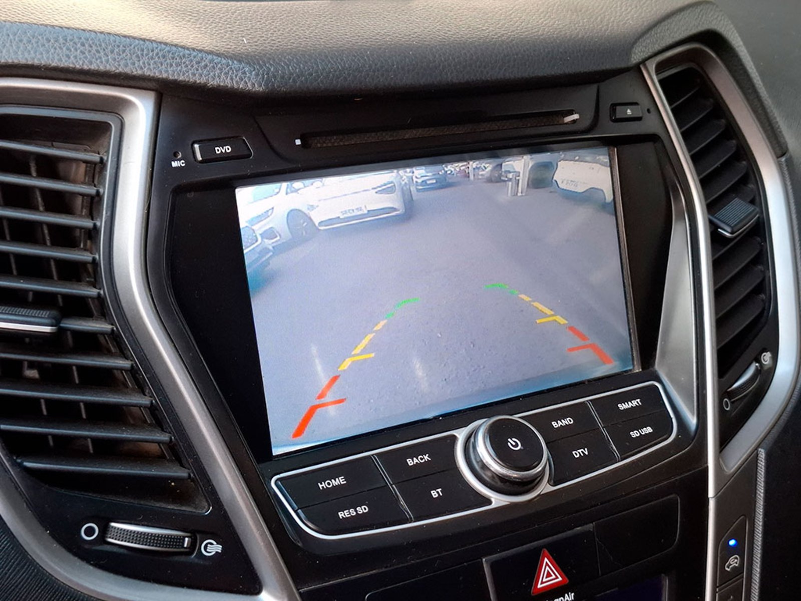 HYUNDAI SANTA FE 2.4 DM 2017 - Imagen 15 de 20