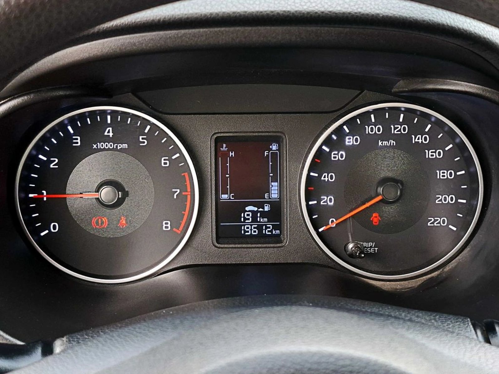 KIA SOLUTO 1.4 EX FULL MT 2023 - Imagen 13 de 15