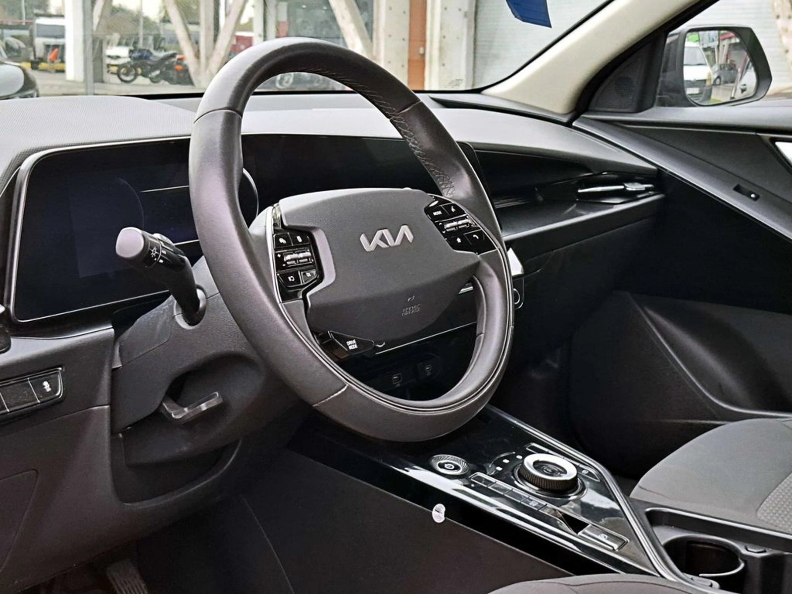 Kia NIRO EV AT 2024 - Imagen 8 de 17