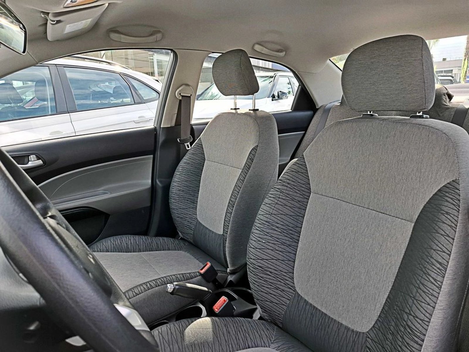 KIA SOLUTO 1.4 EX FULL MT 2023 - Imagen 10 de 18