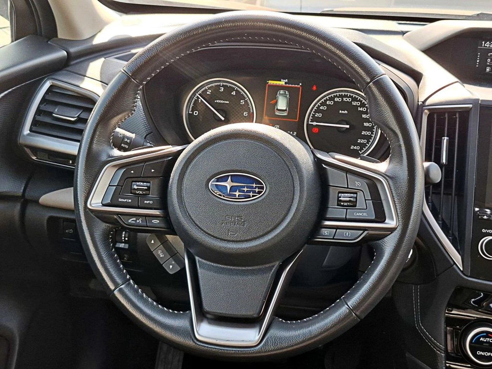 Subaru FORESTER 2.0I X AWD AT 5P 2023 - Imagen 13 de 19
