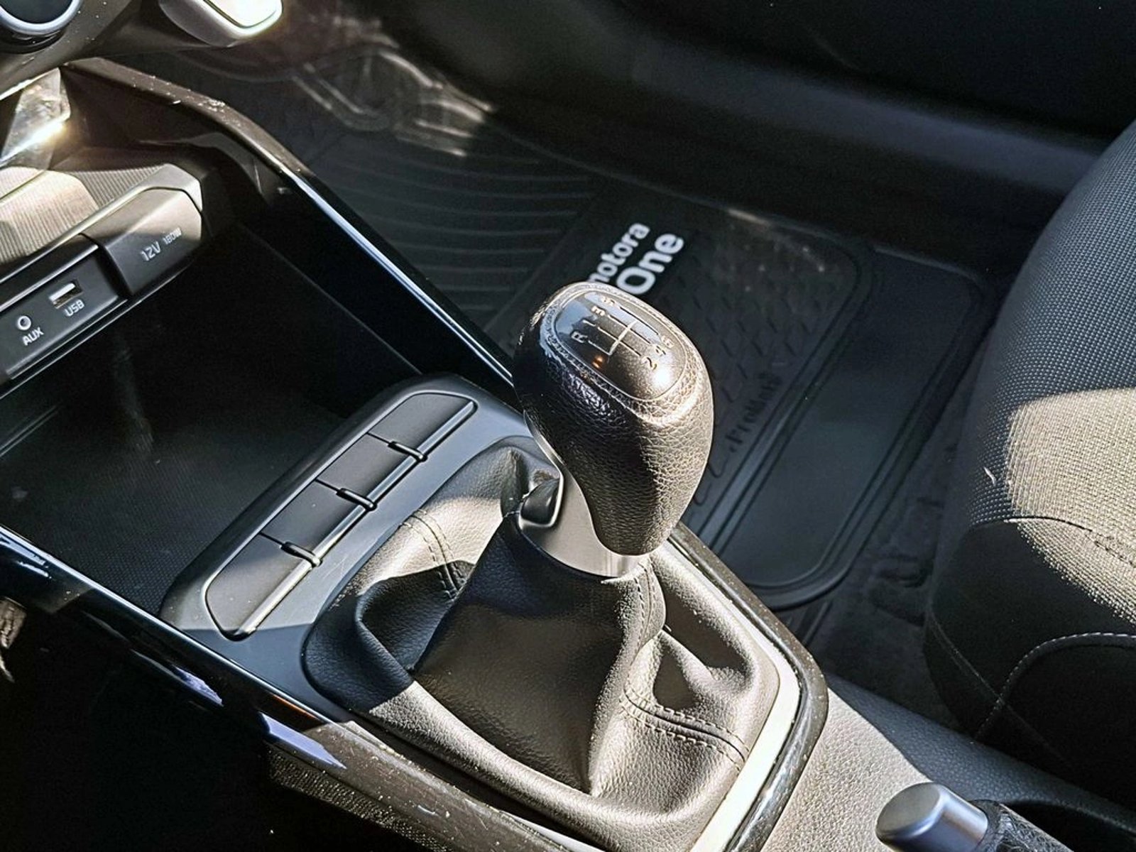 KIA RIO 5 EX 1.4 6MT FULL 2020 - Imagen 19 de 19