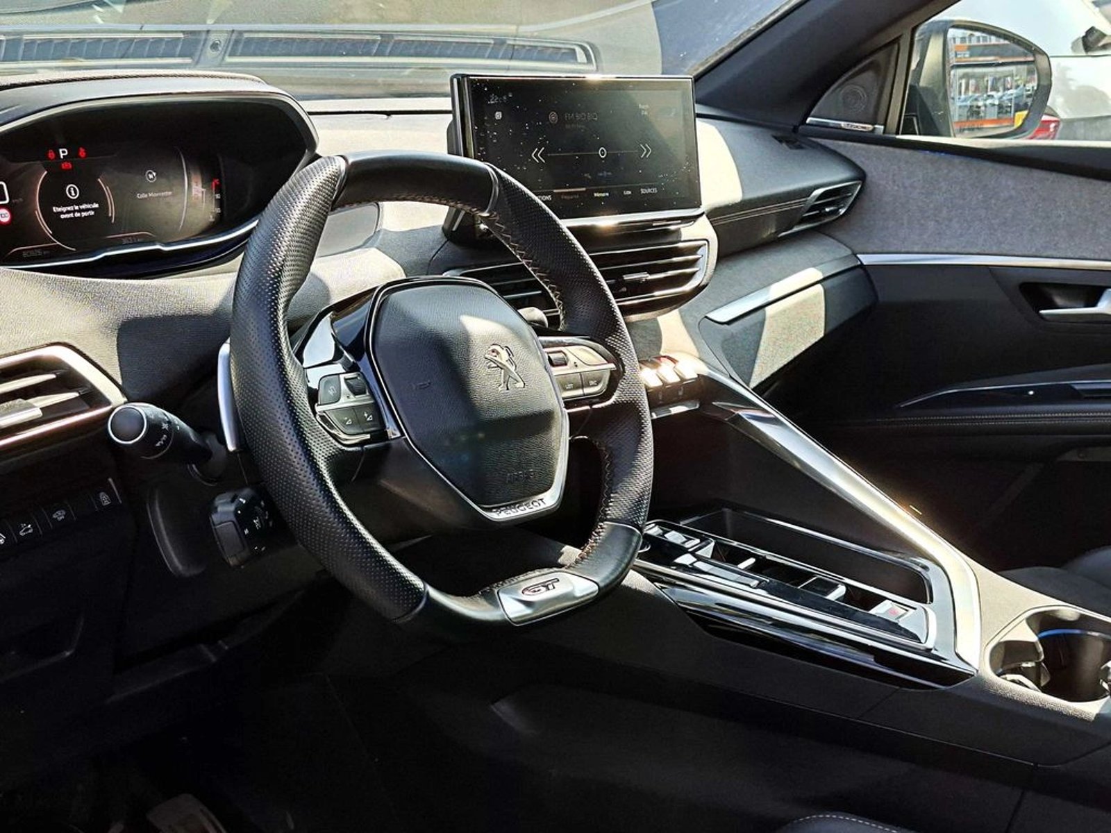 Peugeot 5008 1.6 GT LINE AT 2024 - Imagen 9 de 19