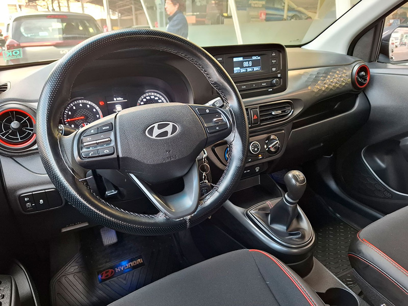 HYUNDAI GRAND I10 AI3 HB 1.0 MT GO FL 2024 - Imagen 10 de 20
