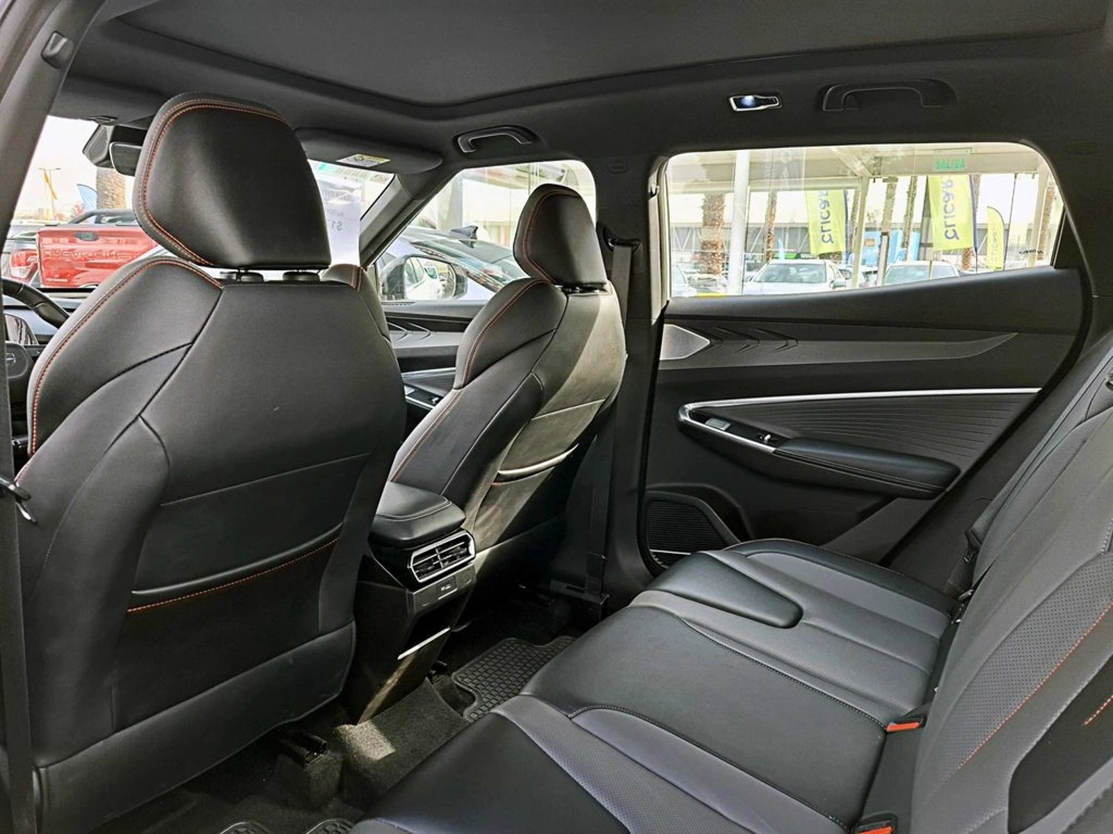 GEELY CITYRAY 1.5  AT 5P 2025 - Imagen 12 de 18
