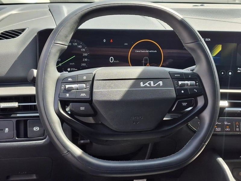 Kia SPORTAGE X-LINE AWD 1.6 AT 2025 - Imagen 12 de 17