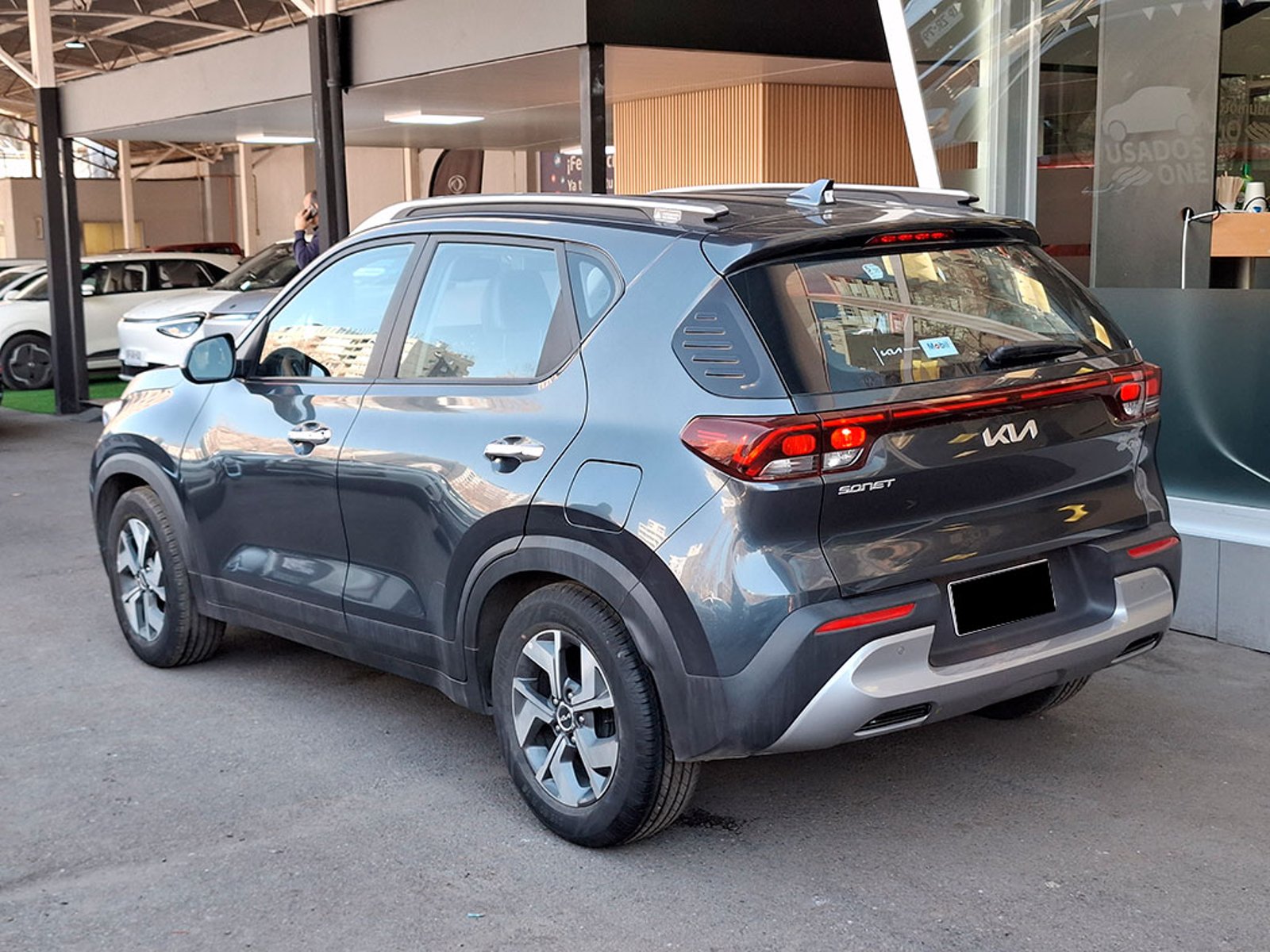 Kia SONET EX 1.5L IVT FULL 2024 - Imagen 4 de 20
