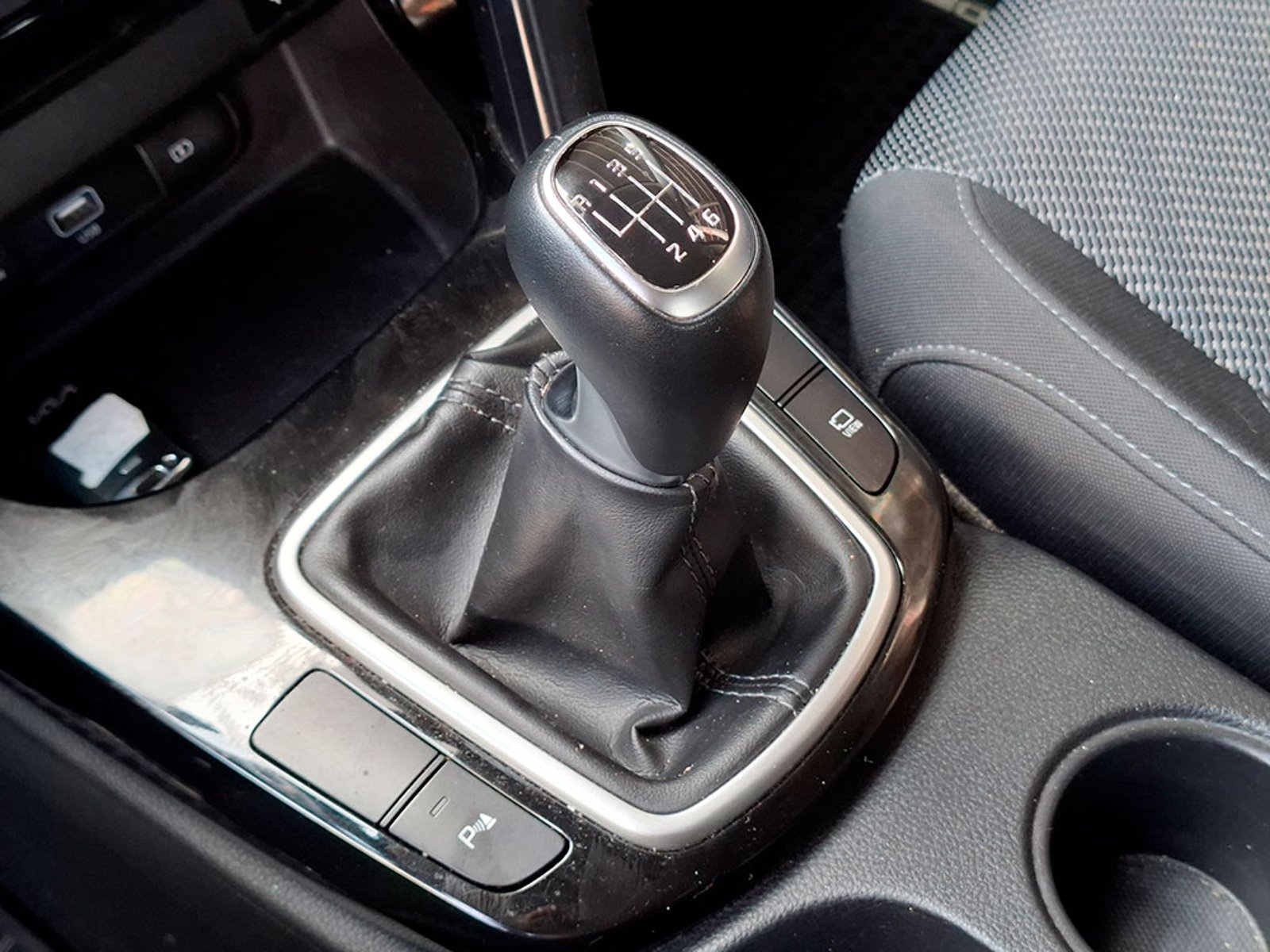 Kia SELTOS MPI 6MT 1.6 2022 - Imagen 18 de 20