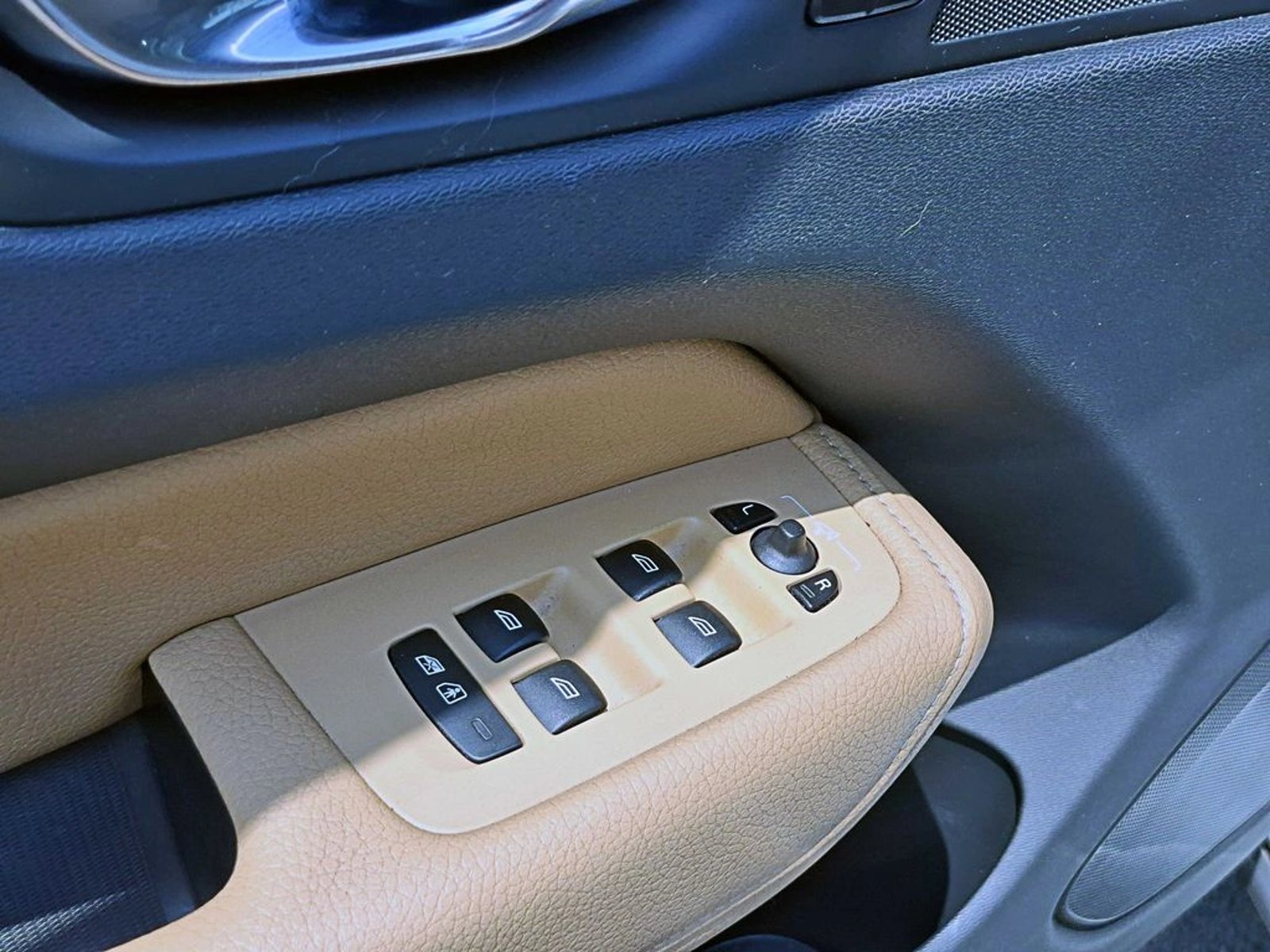 VOLVO XC60 2.0 T5  4X4 AT 5P 2021 - Imagen 11 de 19