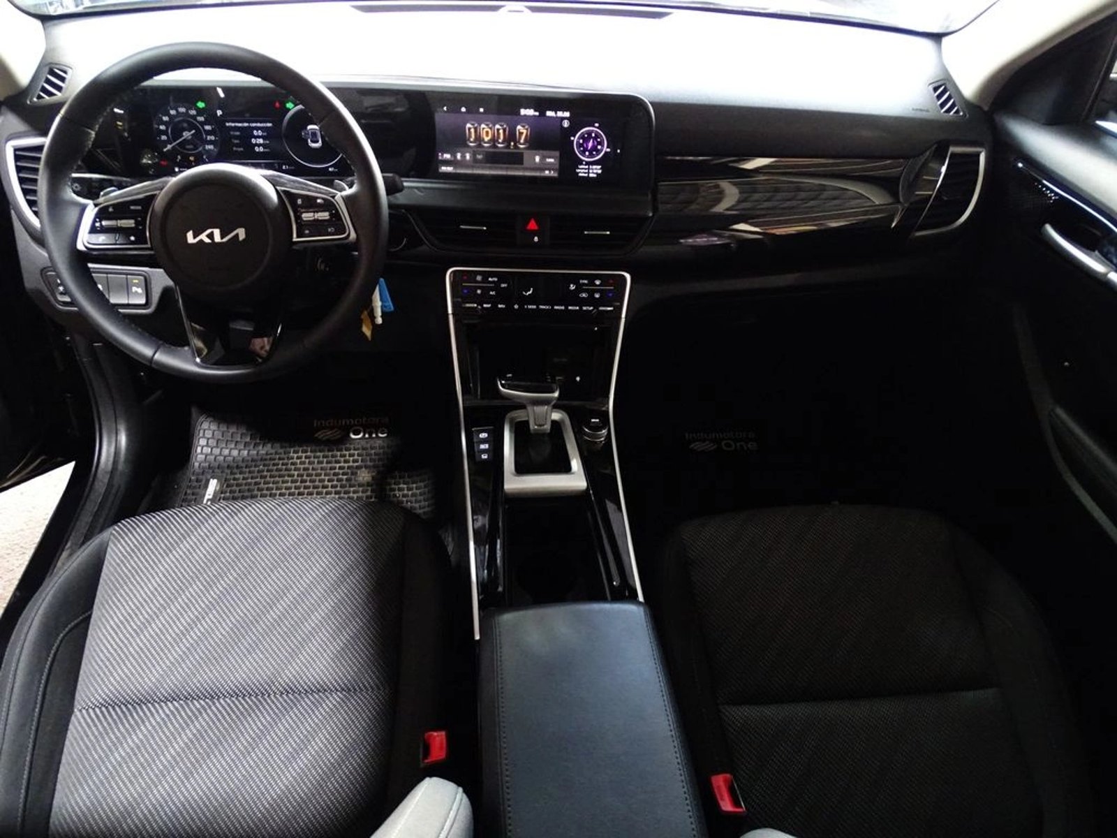 KIA SELTOS EX 1.4L 7DCT TURBO-GDI 2025 - Imagen 18 de 20