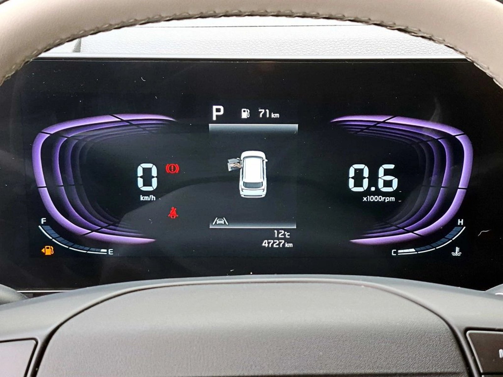 Kia CARENS EX 1.5 AT 2026 - Imagen 14 de 17