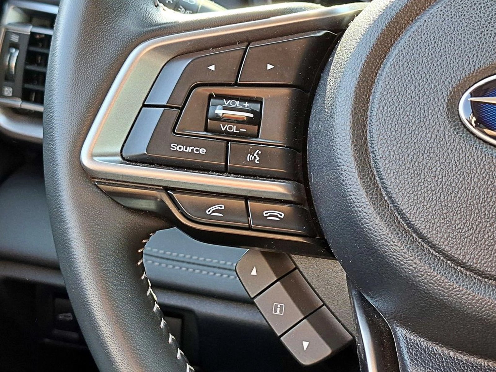 Subaru OUTBACK 4X4 2.5 AT 2022 - Imagen 14 de 18