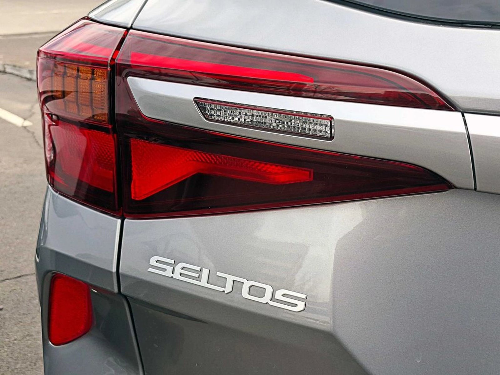 Kia SELTOS AT 1.6 2023 - Imagen 7 de 19