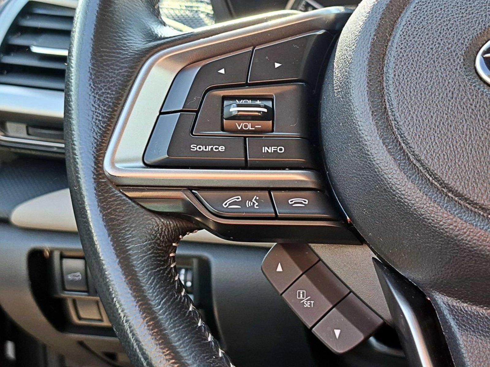 Subaru FORESTER 2.0I X AWD AT 5P 2023 - Imagen 14 de 19