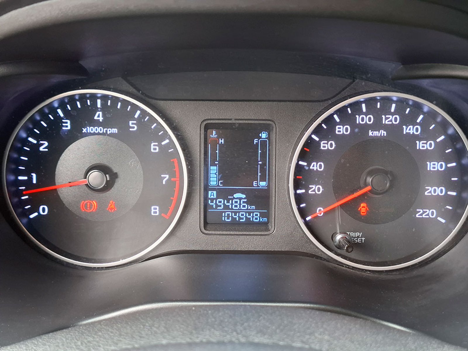 KIA SOLUTO EX 1.4L 5MT G SRF FULL 2024 - Imagen 12 de 20