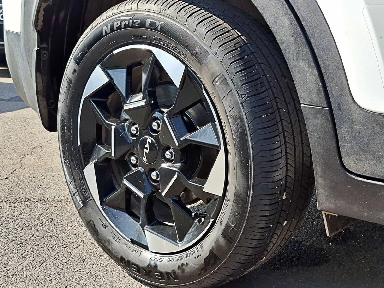 Kia SONET MT 2025 - Foto 4 de 18