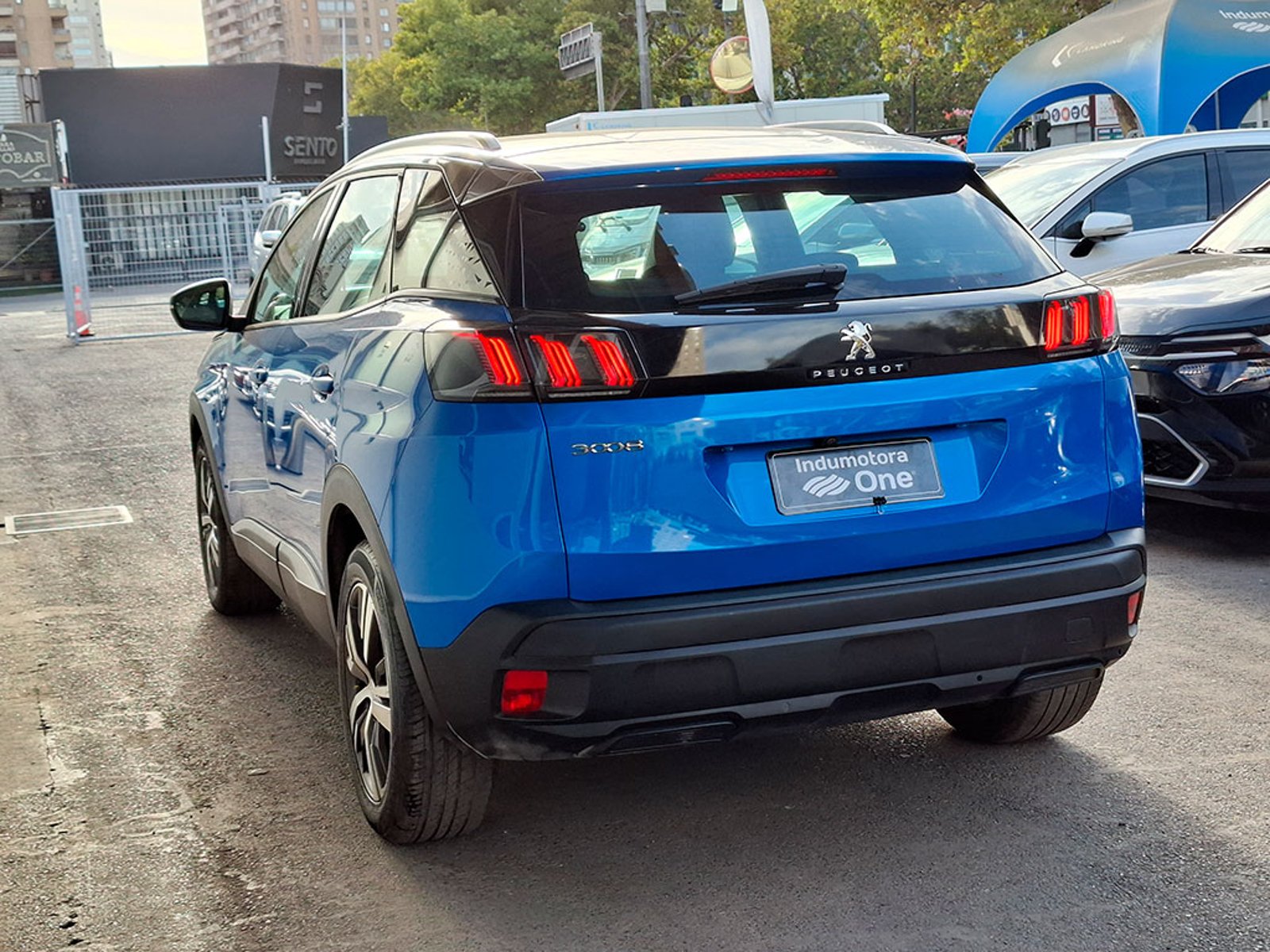 Peugeot 3008 BLUE HDI 1.5 2022 - Foto 4 de 20