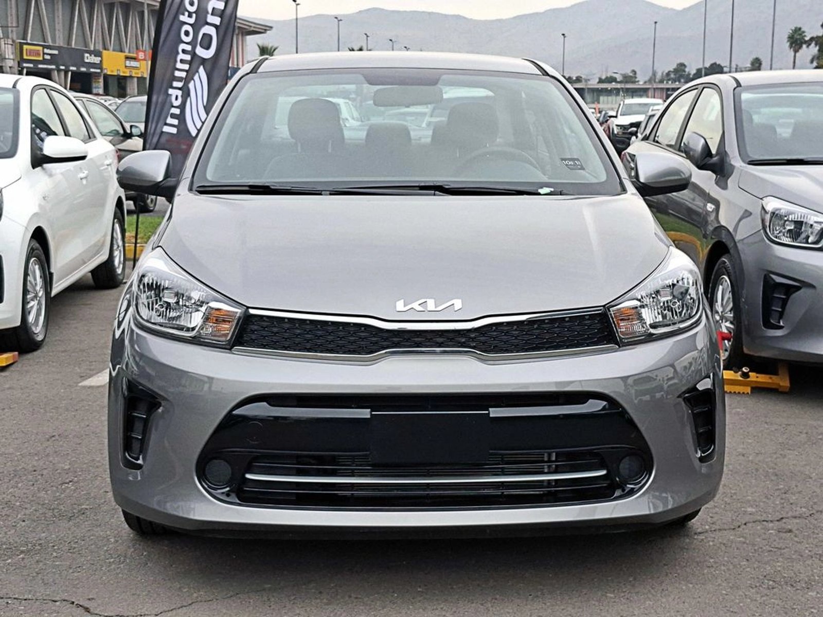Kia SOLUTO MT 2026 - Foto 2 de 18