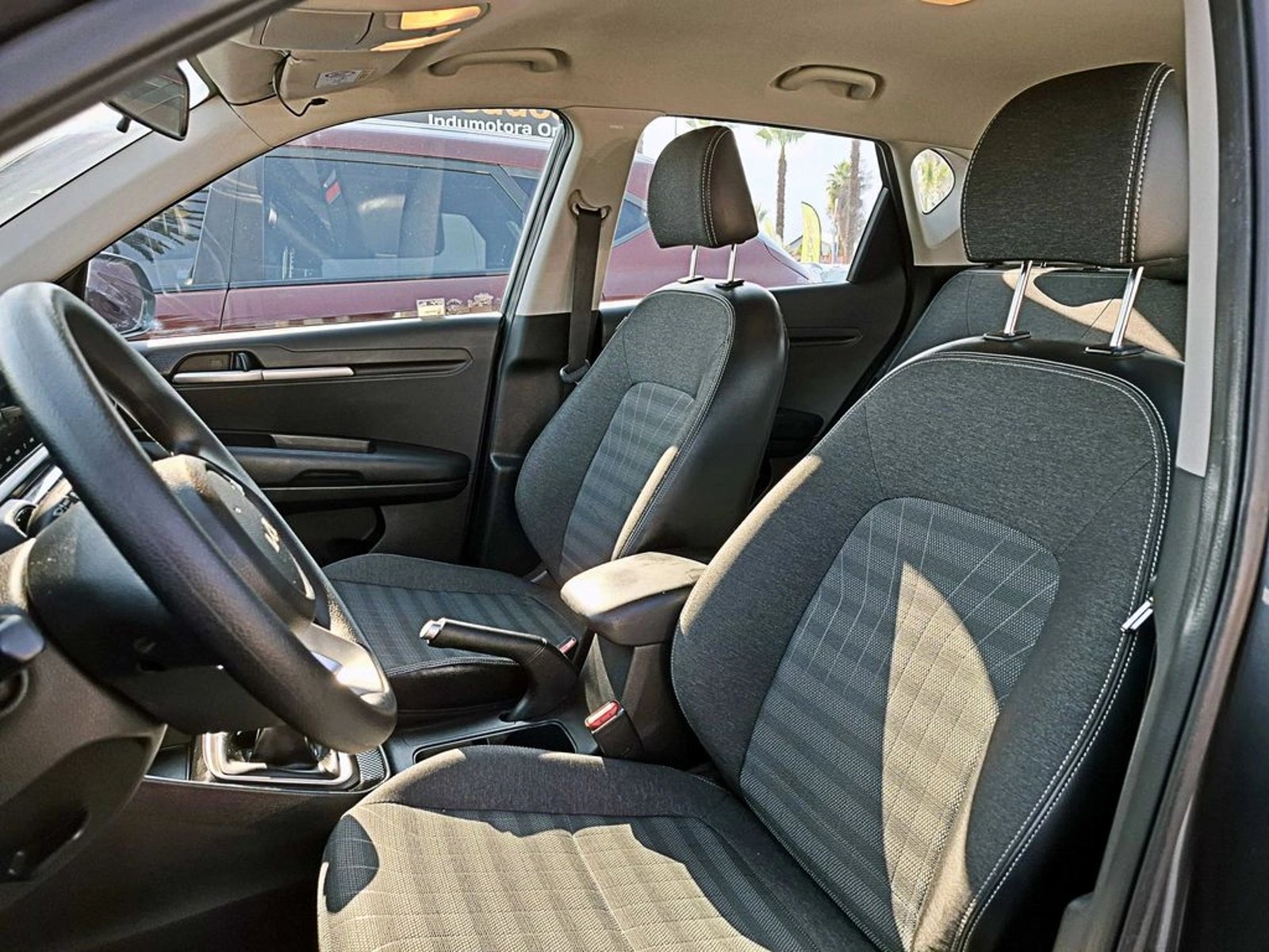 KIA SONET 1.5 EX 4X2 6MT PLUS 5P 2023 - Imagen 10 de 17