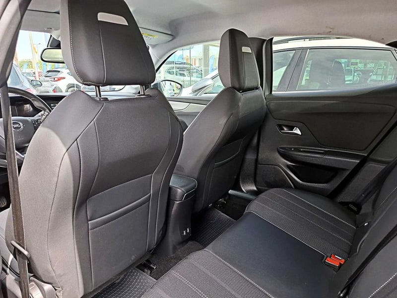 Opel MOKKA 1.2T ELEGANCE 4X2 MT6 5P 2023 - Imagen 11 de 18