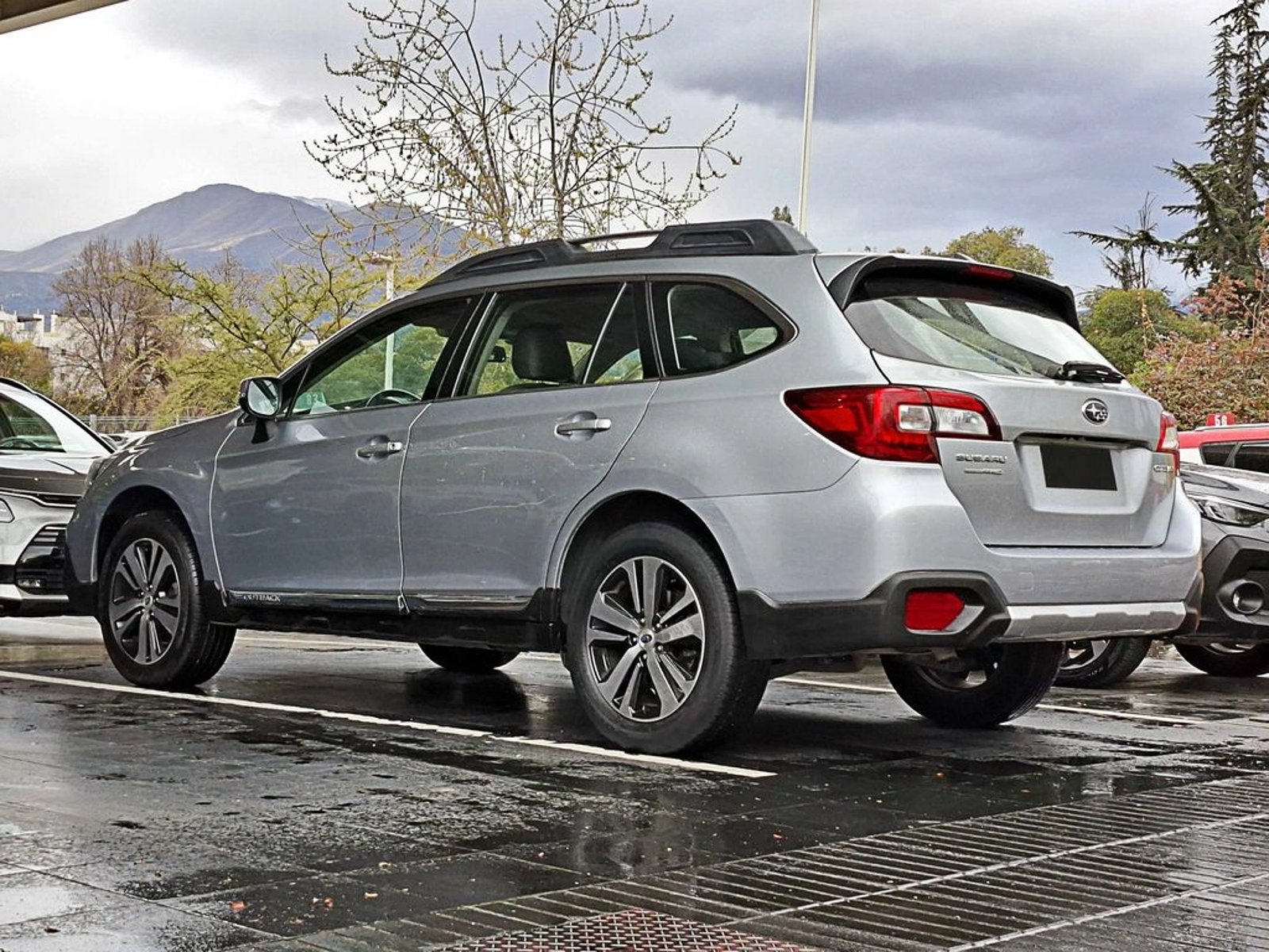 Subaru OUTBACK 2.5 DYNAMIC AT 4X4 2019 - Imagen 7 de 20