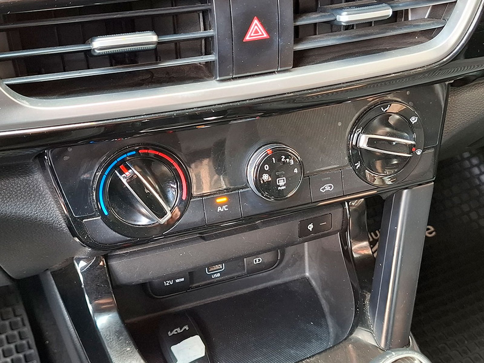 Kia SELTOS MPI 6MT 1.6 2022 - Imagen 17 de 20