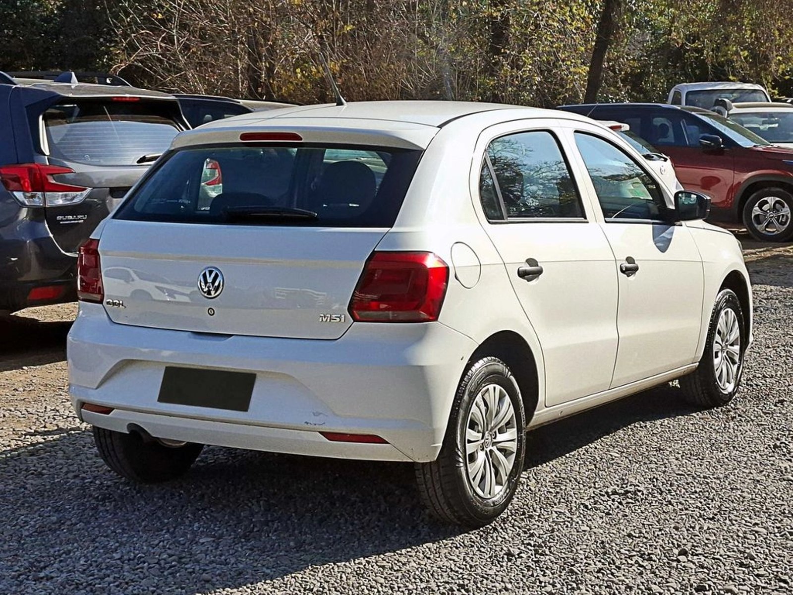 VOLKSWAGEN GOL MSI 1.6  4X2  MT 5P 2018 - Foto 5 de 17