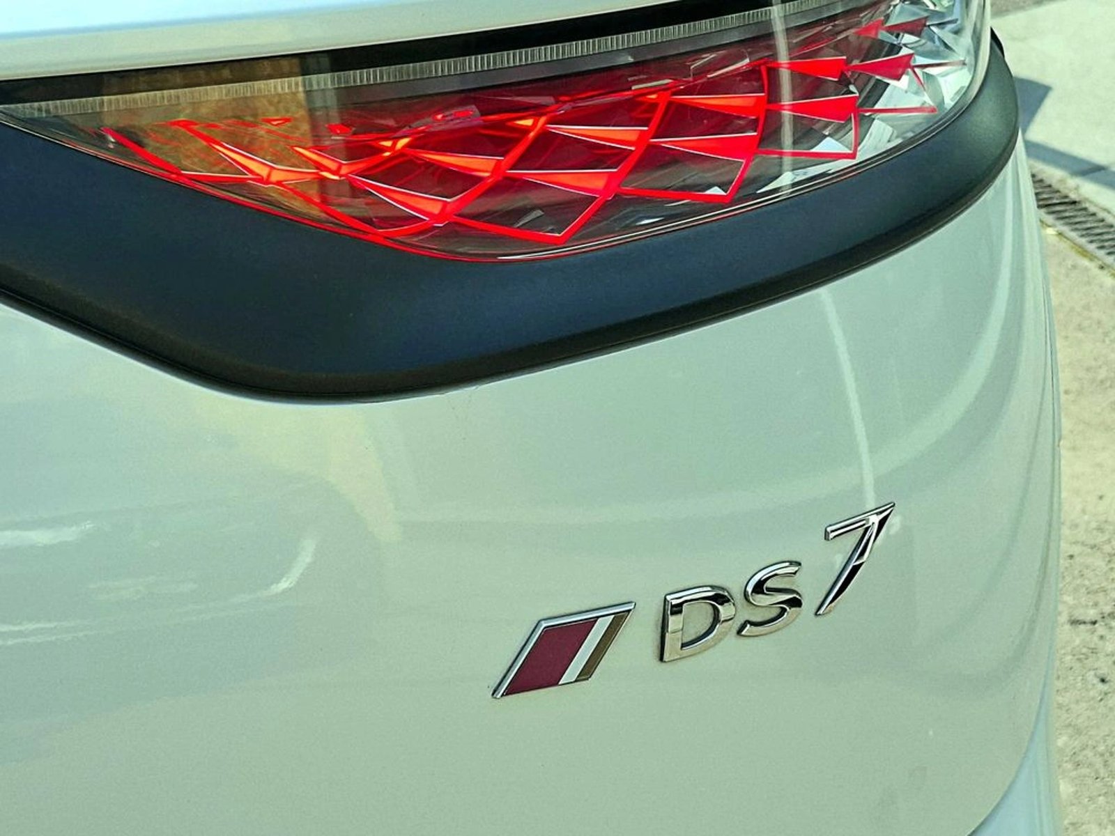 DS Automobiles DS7 CROSSBACK AT 2021 - Imagen 7 de 17