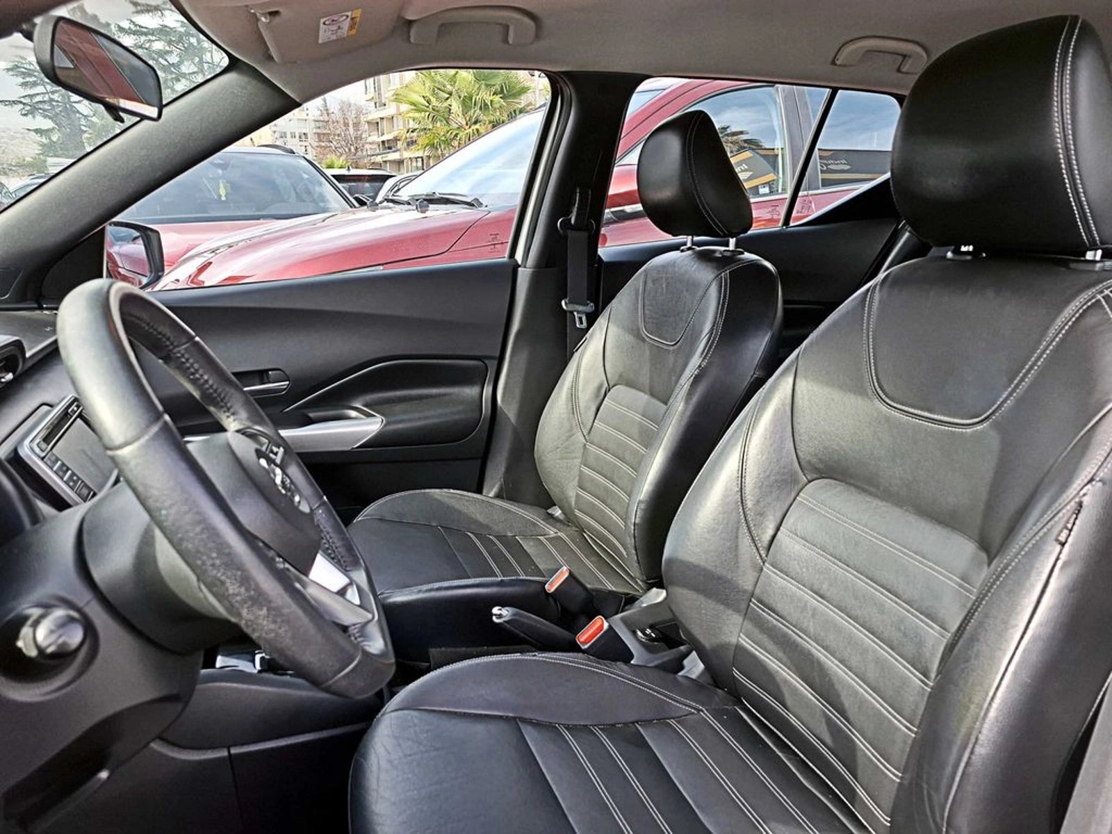 Nissan KICKS 1.6  AT 2018 - Imagen 10 de 17