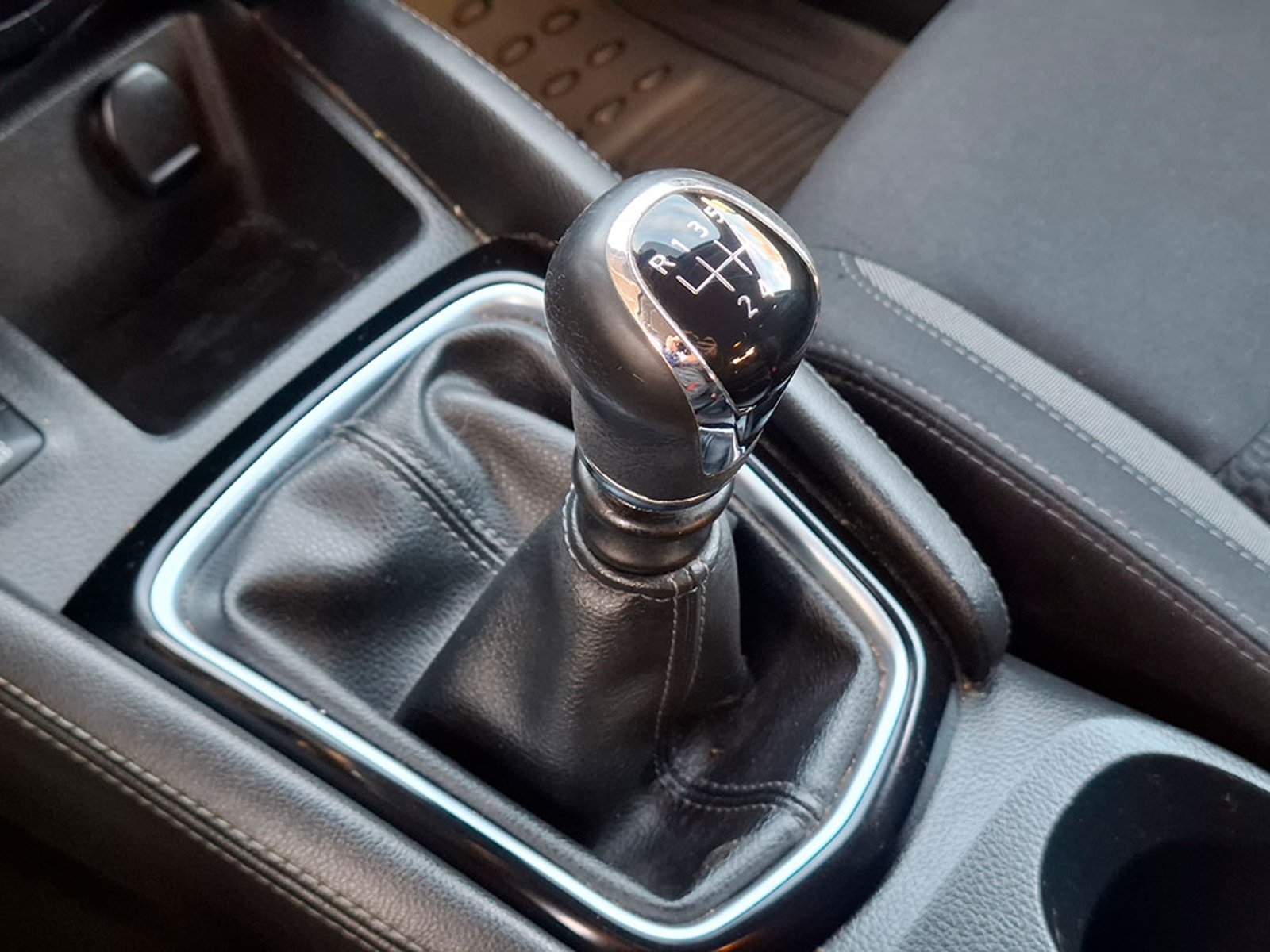NISSAN QASHQAI 2.0 SENSE MT 2018 - Imagen 17 de 20