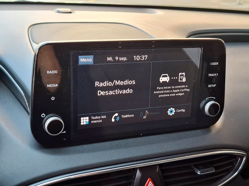 Hyundai SANTA FE 2.2 PLUS FL AT CRDI 2024 - Imagen 14 de 20