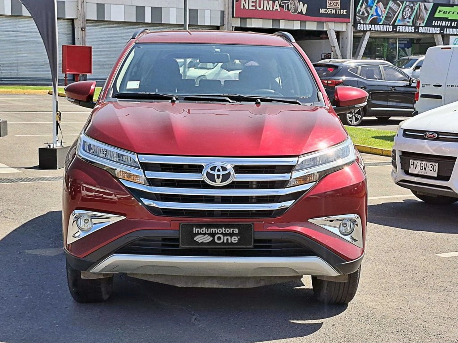 Toyota RUSH 1.5 XLI 4X2 AT 5P 2023 - Foto 2 de 18