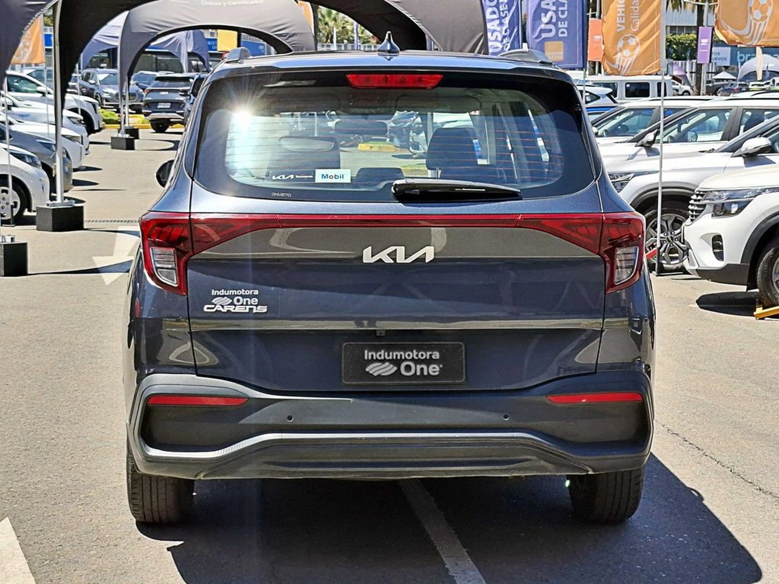 KIA CARENS LX 1.5 2023 - Imagen 6 de 19