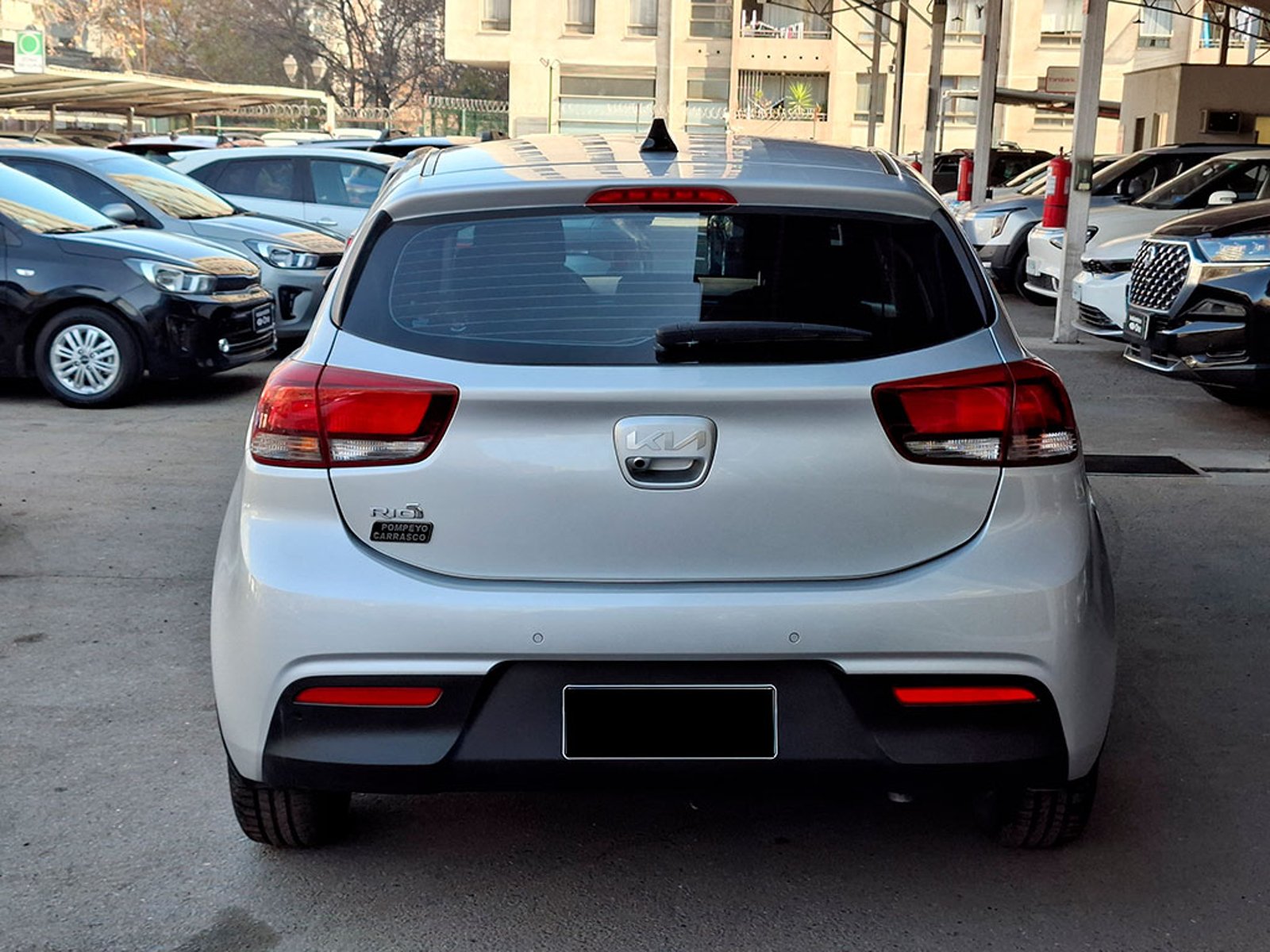 Kia RIO 5 LX 1.4L 6MT RI 2024 - Foto 5 de 20