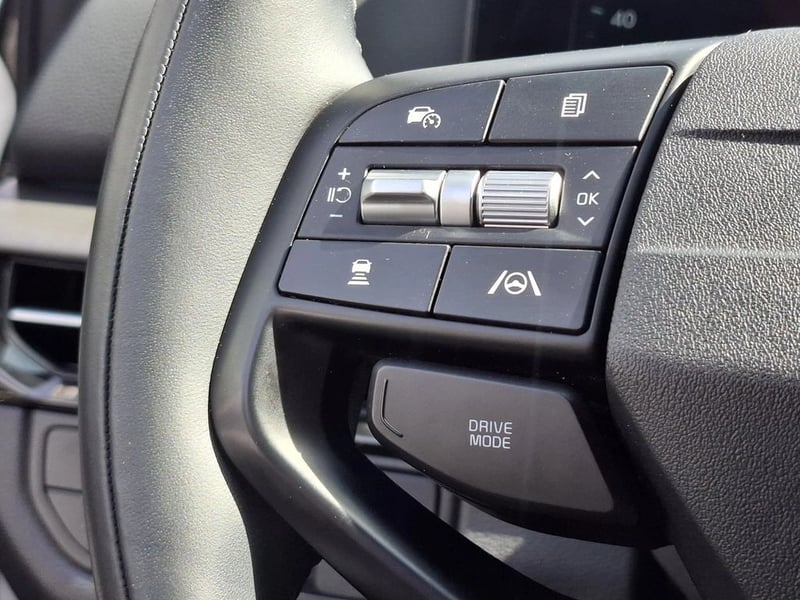 Kia SPORTAGE X-LINE AWD 1.6 AT 2025 - Imagen 13 de 17