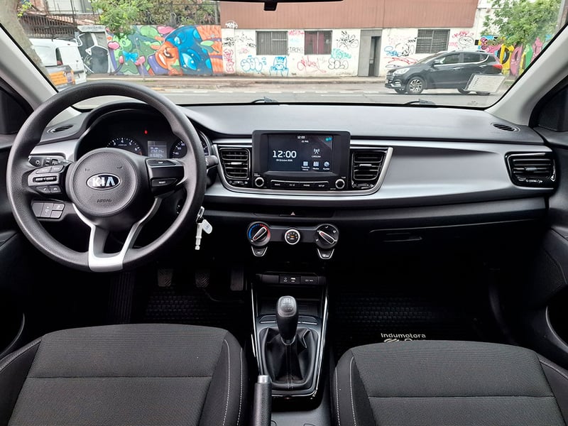 Kia RIO 5 EX 1.6L 6MT FULL 2021 - Imagen 8 de 20
