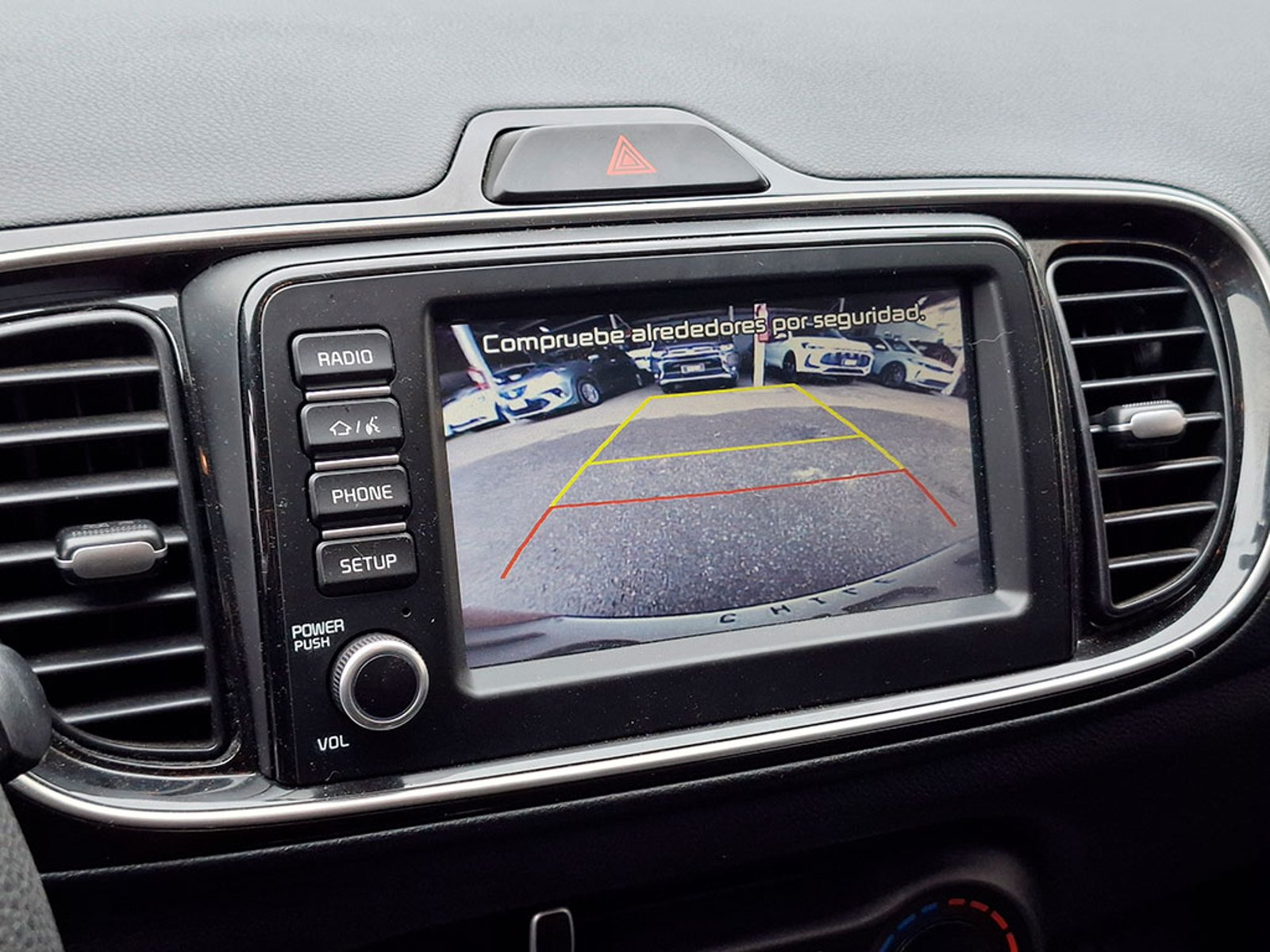 Kia SOLUTO 1.4 LX 2024 - Imagen 14 de 20