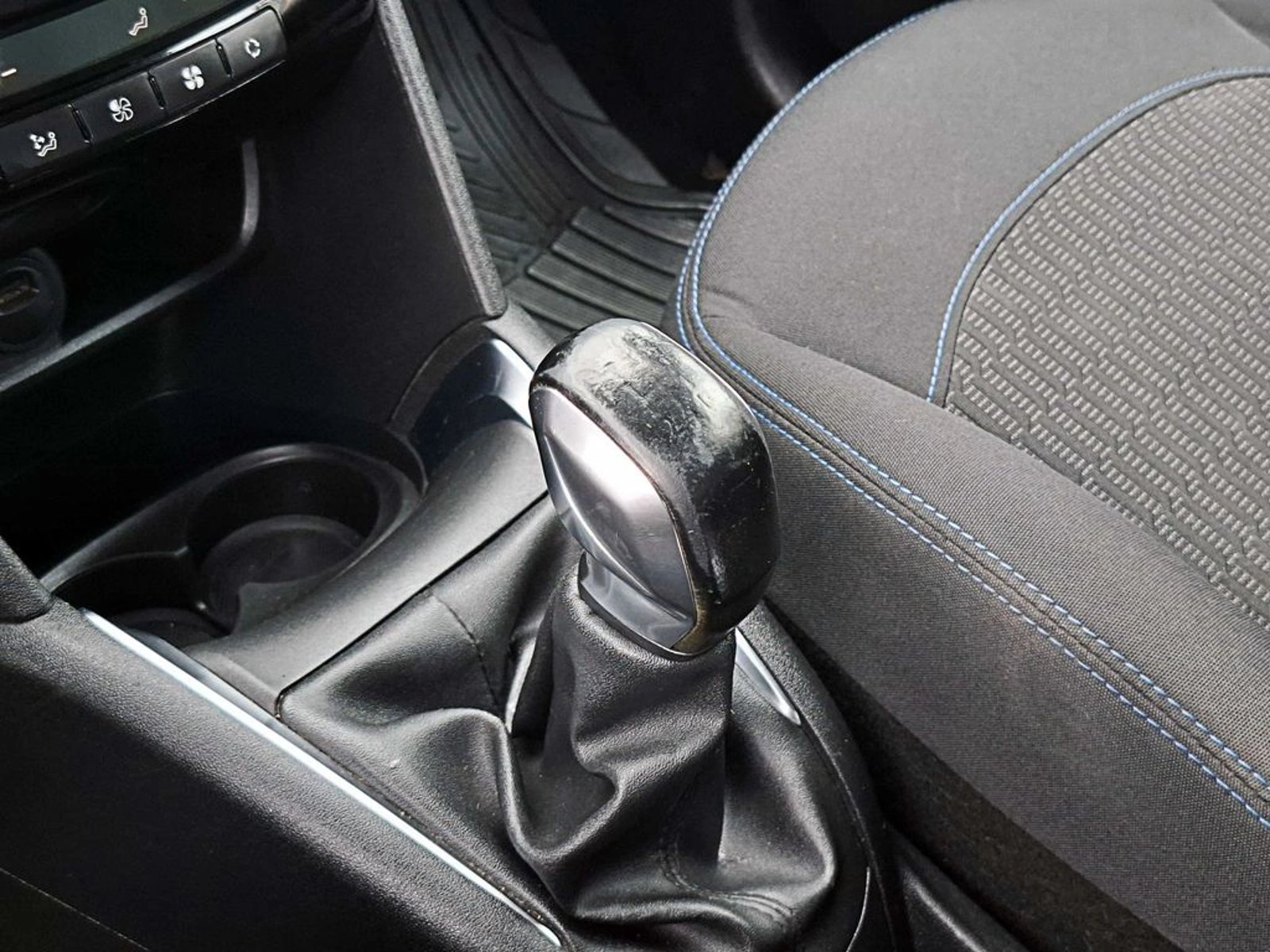 Peugeot 208 1.5 ACTIVE PACK BLUEHDI  MT 2021 - Imagen 17 de 17