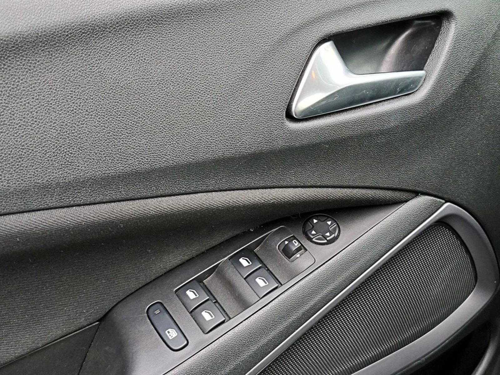 OPEL CROSSLAND 1.5 MT DIESEL 2022 - Imagen 9 de 19