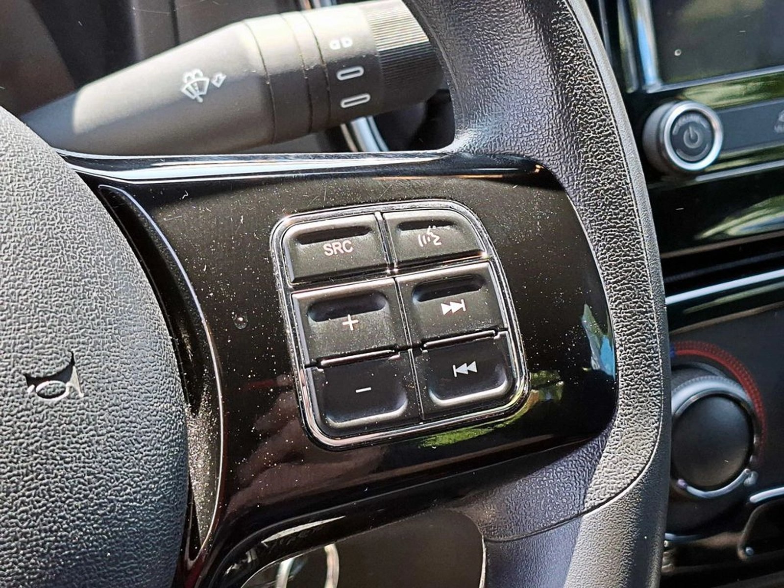 RAM 700 BIGHORN CD 1.4 2023 - Imagen 12 de 14