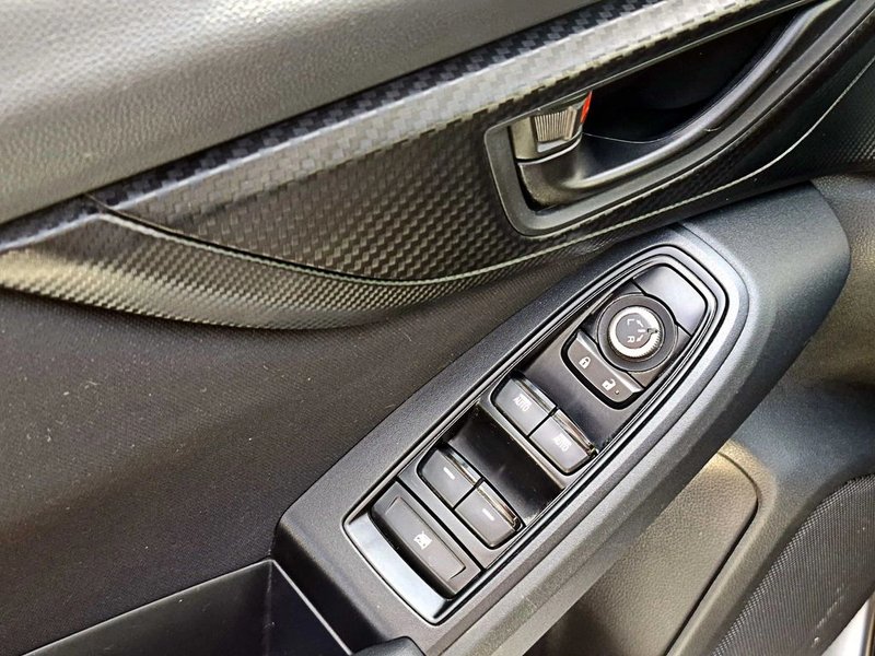 Subaru IMPREZA 1.6 CVT HB AWD AT 5P 2018 - Imagen 8 de 14