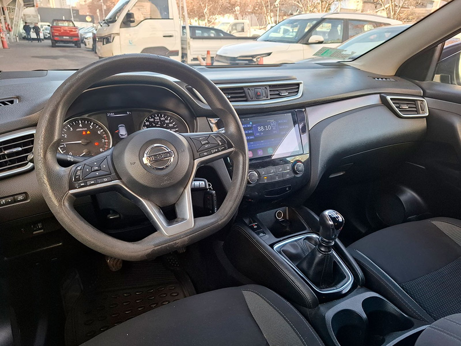 NISSAN QASHQAI 2.0 SENSE MT 2018 - Imagen 10 de 20