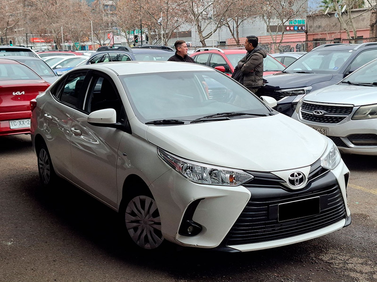 Toyota YARIS SEDAN 1.5 XLI C 2022 - Foto 3 de 20