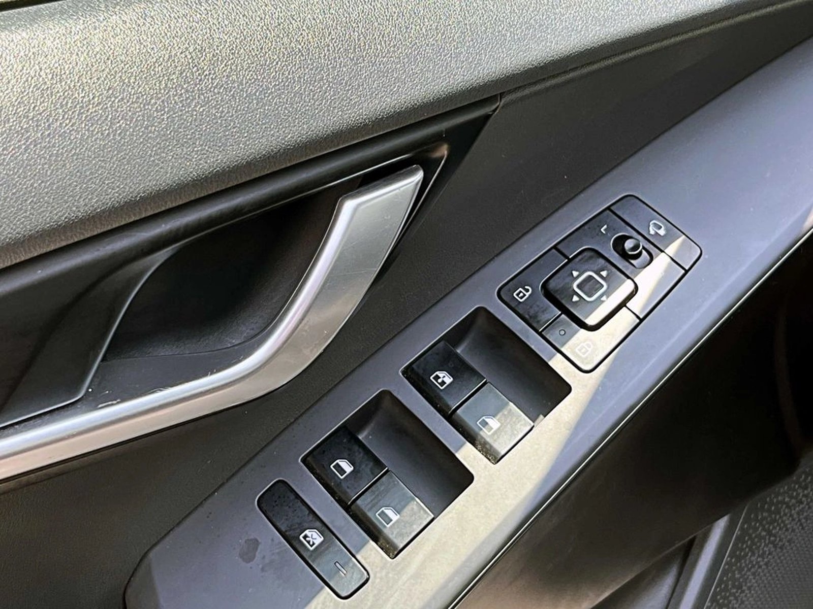KIA NIRO HEV DCT  1.6 AT 2024 - Imagen 10 de 17