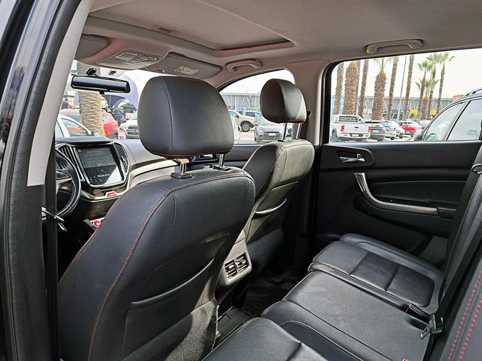 CHANGAN CX70 1.5 AT 2022 - Imagen 13 de 18