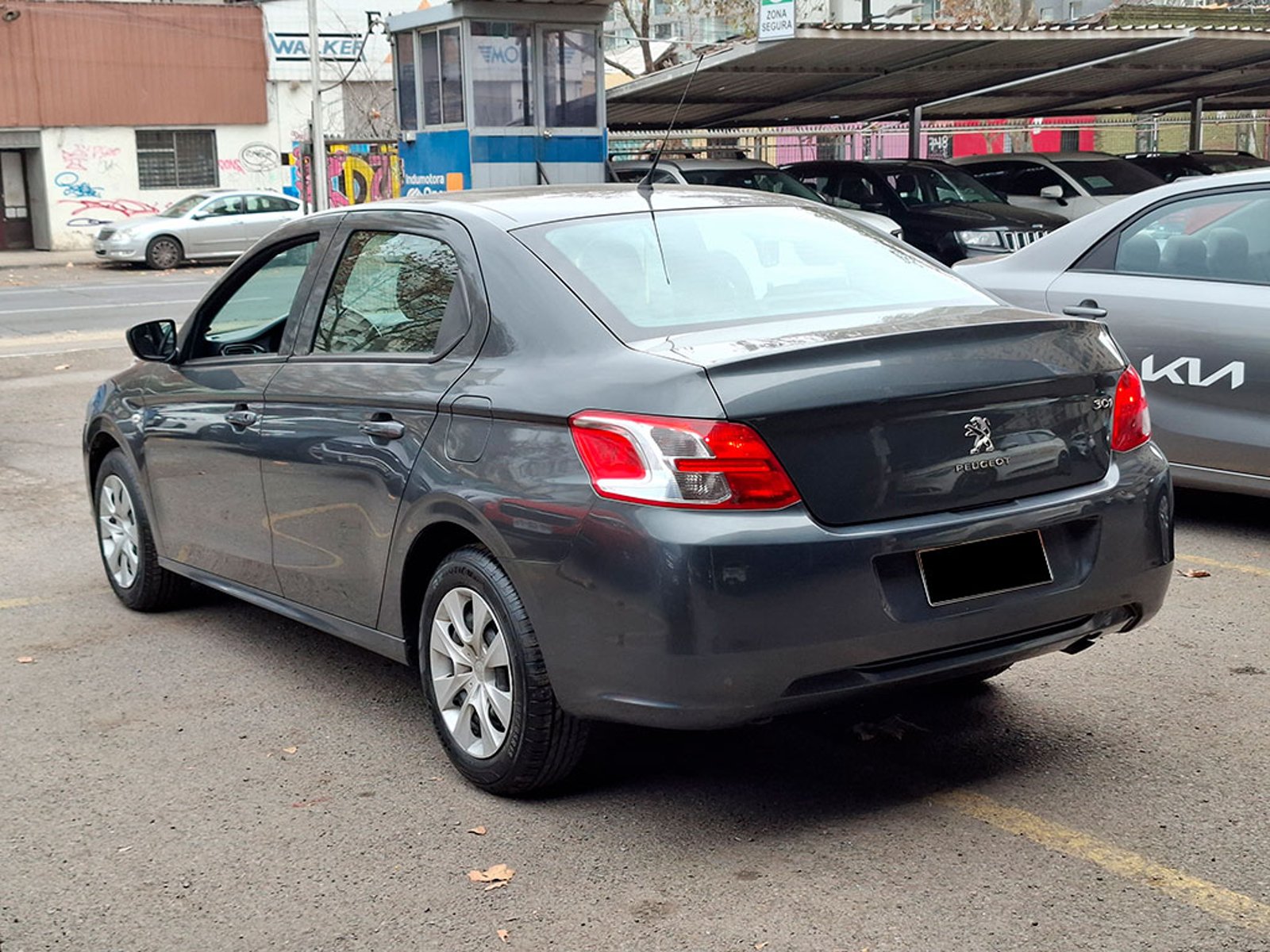 PEUGEOT 301 1.6 VTI MT 2017 - Imagen 4 de 20