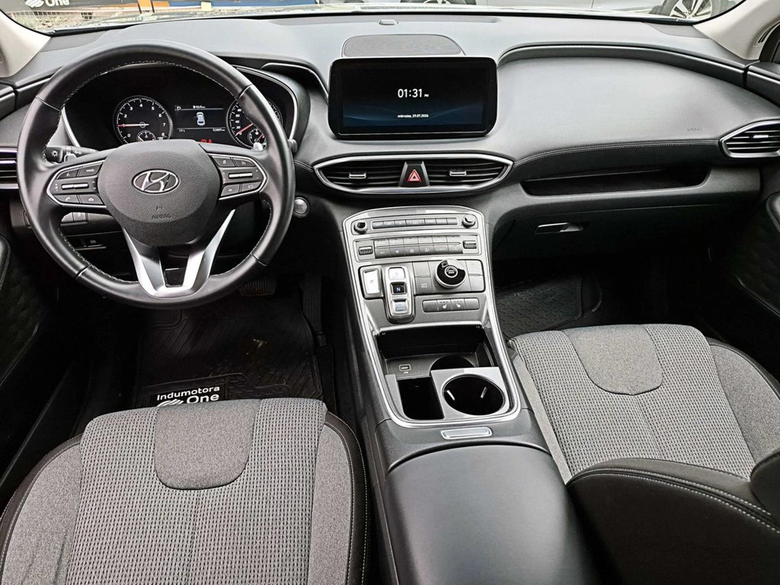 Hyundai SANTA FE 2.5 PLUS FL 4X2 AT 5P 2022 - Imagen 12 de 18