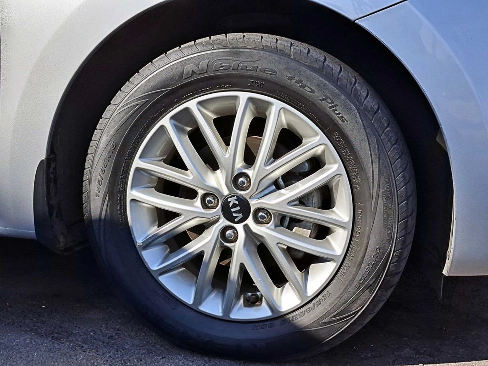KIA RIO 5 EX 1.4 6MT FULL 2020 - Foto 5 de 19