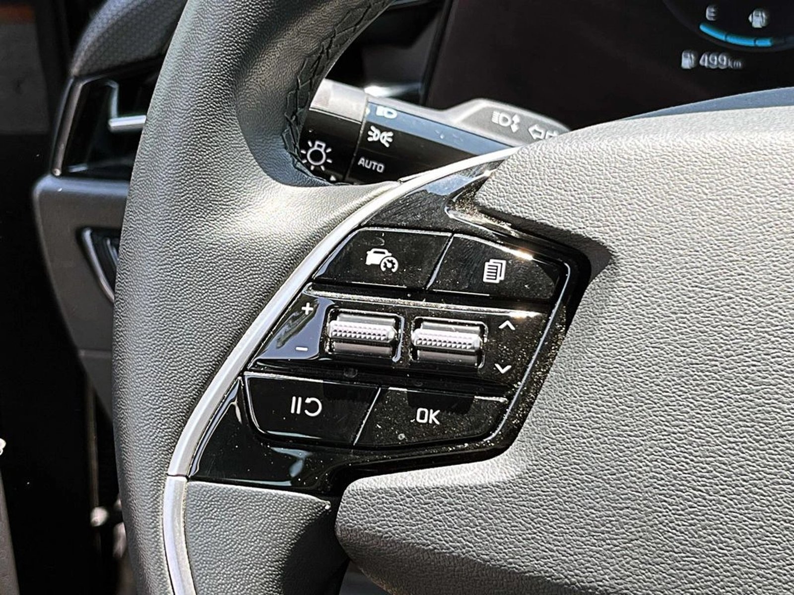 KIA NIRO HEV DCT  1.6 AT 2024 - Imagen 13 de 17